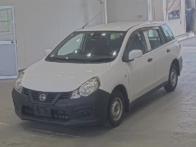 Nissan AD