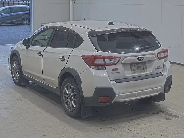 Subaru XV  с аукциона в Японии