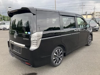 Honda STEPWGN SPADA