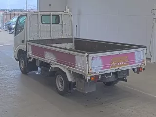 Цена авто Toyota Dyna с аукционов Японии, номер кузова TRY230, пробег 40 000, оценка 4