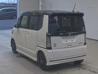 Honda N BOX CUSTOM