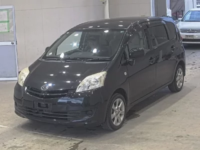 Daihatsu Boon Luminas