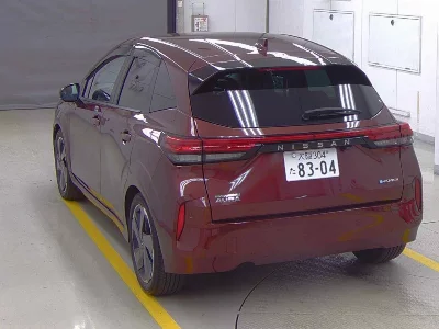 Nissan Aura