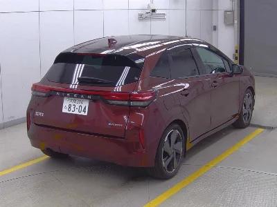 Nissan Aura