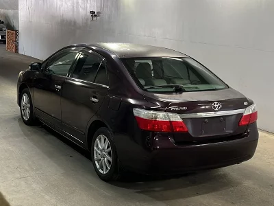 Toyota Premio