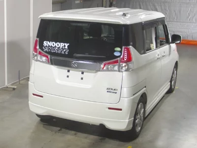 Suzuki Solio