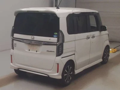 Honda N BOX CUSTOM