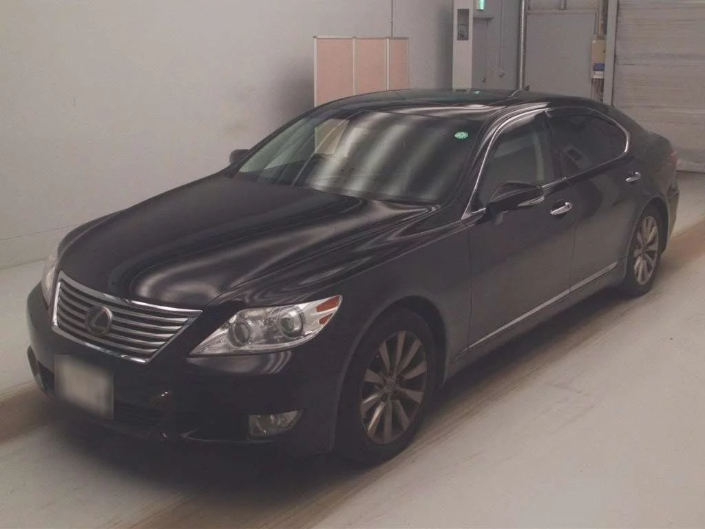 Lexus LS460L  с аукциона в Японии