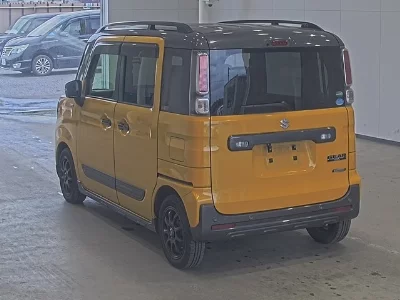 Suzuki Spacia Gear