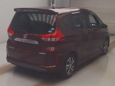 Honda FREED + HYBRID
