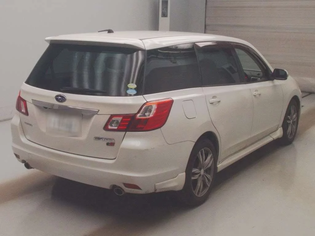 Subaru Exiga  с аукциона в Японии