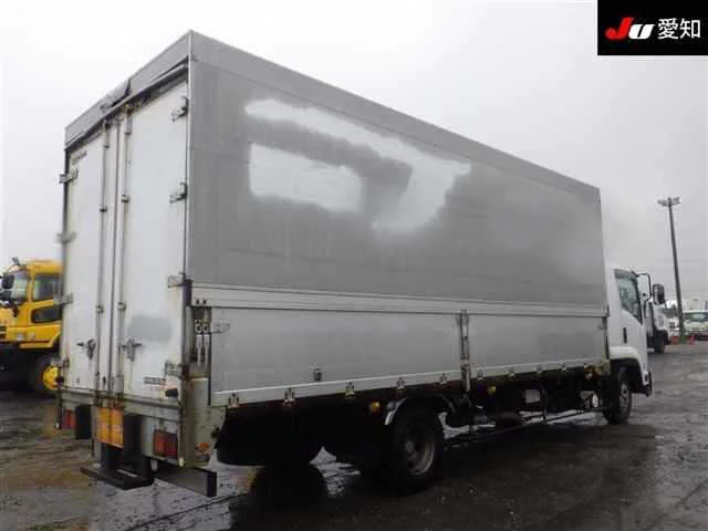 Isuzu Forward  с аукциона в Японии