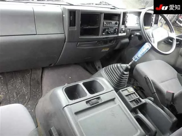 Isuzu Forward  с аукциона в Японии