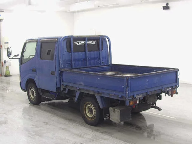 Toyota Dyna  с аукциона в Японии