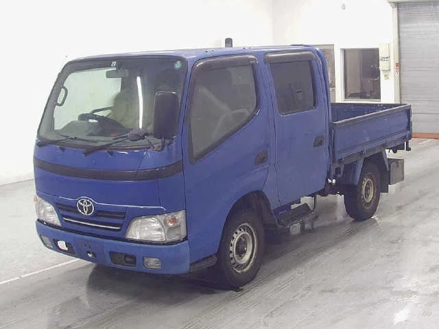 Toyota Dyna  с аукциона в Японии