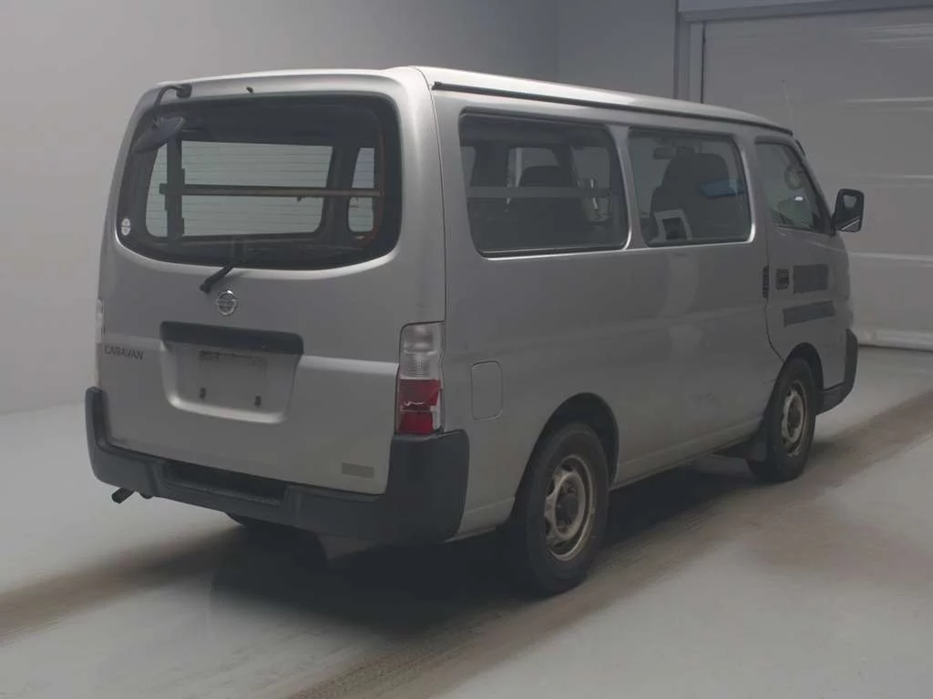 Nissan Caravan  с аукциона в Японии