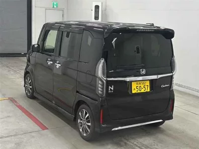 Honda N BOX CUSTOM