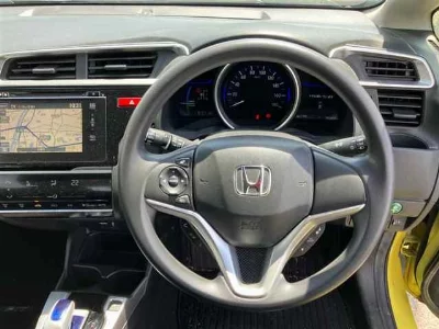 Honda FIT HYBRID