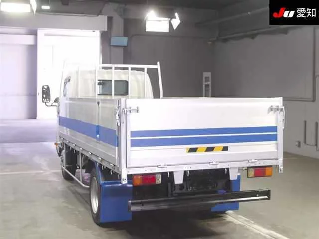 Toyota ToyoAce  с аукциона в Японии