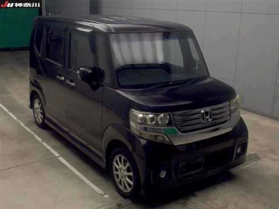 Honda N BOX CUSTOM