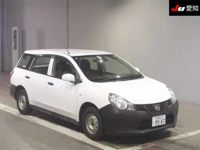 Nissan AD