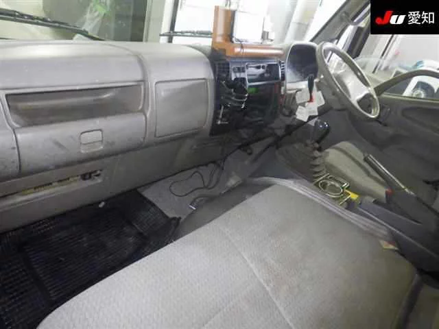 Toyota Dyna  с аукциона в Японии