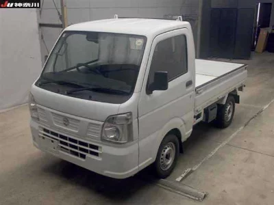 Nissan NT100 Clipper