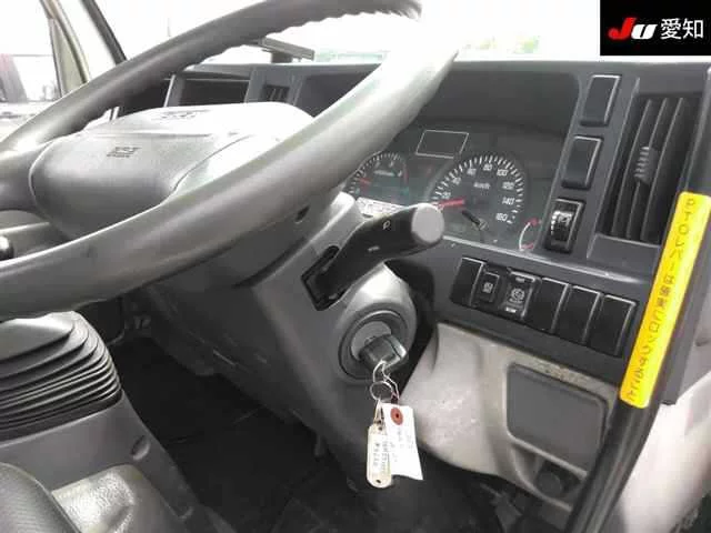 Isuzu Elf  с аукциона в Японии