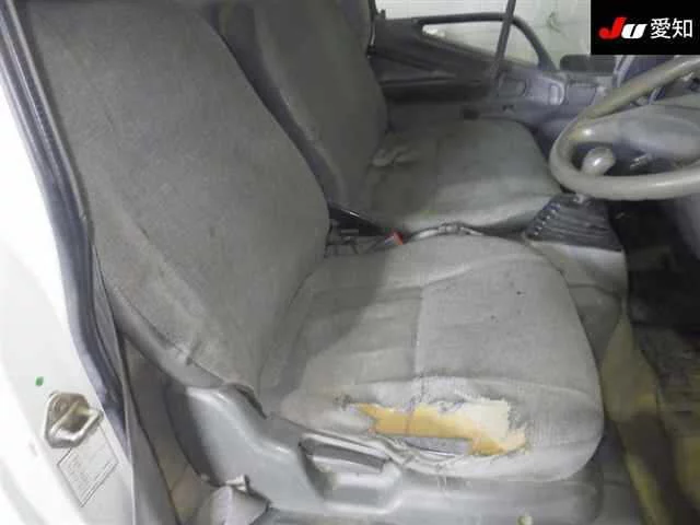 Mitsubishi Fuso Canter  с аукциона в Японии