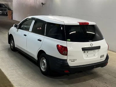 Nissan AD
