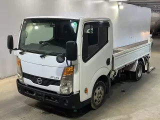 Nissan Atlas  с аукциона в Японии