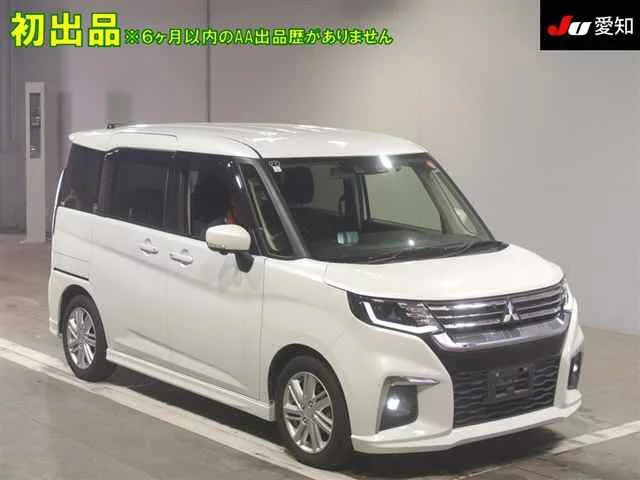 Mitsubishi Delica D:2  с аукциона в Японии