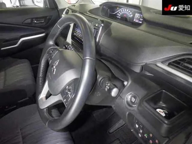 Mitsubishi Delica D:2  с аукциона в Японии