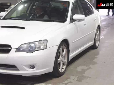 Subaru Legacy B4