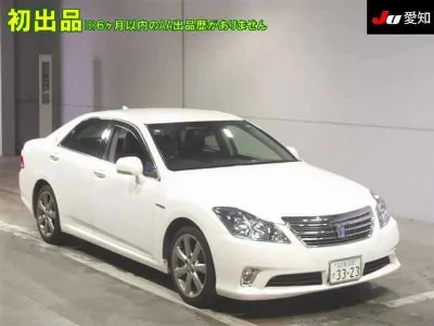 Toyota CROWN HYBRID