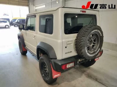 Suzuki Jimny Sierra