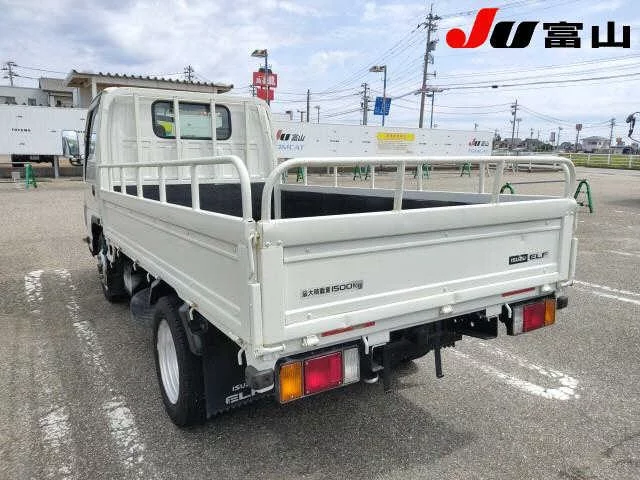 Isuzu Elf  с аукциона в Японии