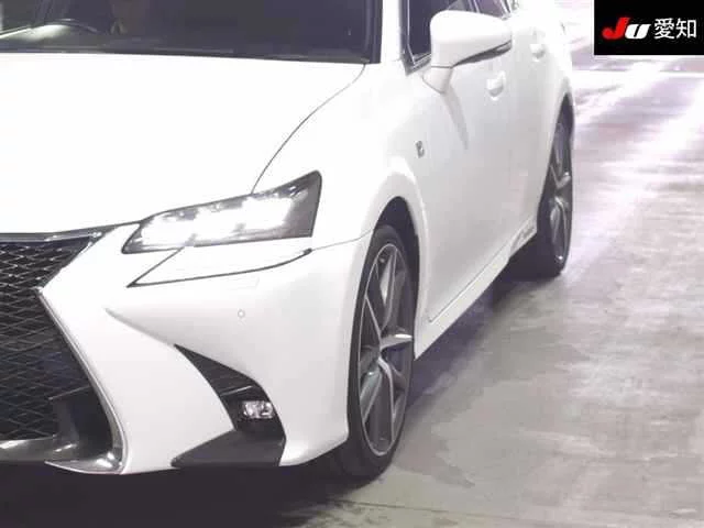 Lexus GS  с аукциона в Японии