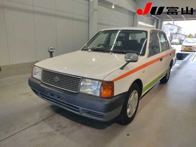 Toyota Comfort  с аукциона в Японии
