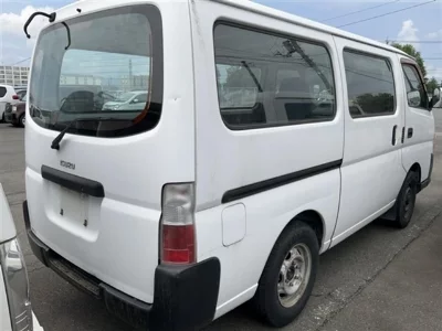 Nissan Caravan