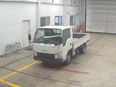 Mazda Titan