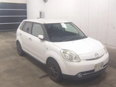 Mazda Verisa