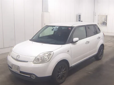 Mazda Verisa