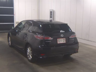Lexus CT200h
