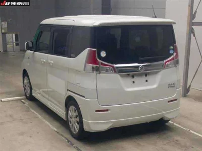 Suzuki Solio