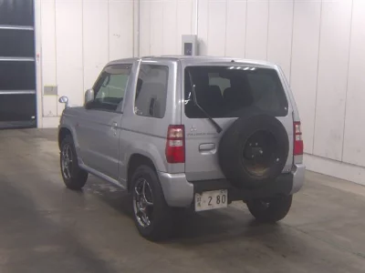 Mitsubishi Pajero Mini