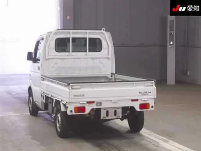Mazda Scrum Truck