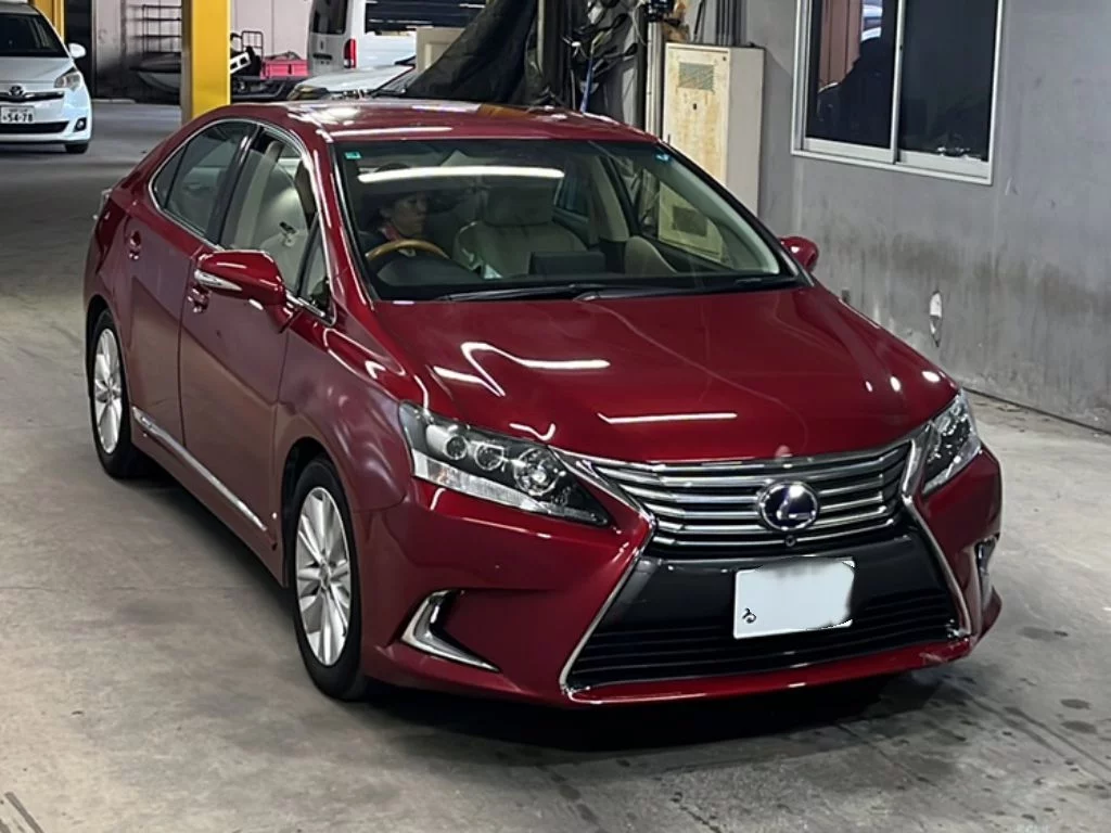 Lexus HS250h  с аукциона в Японии