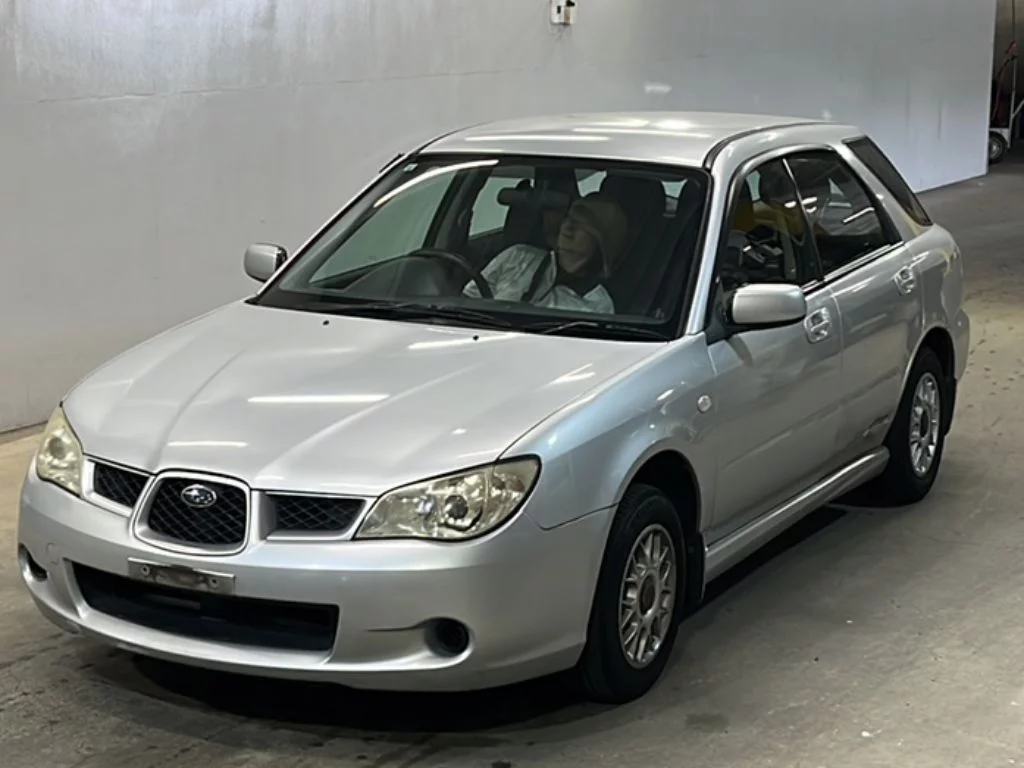 Subaru Impreza  с аукциона в Японии