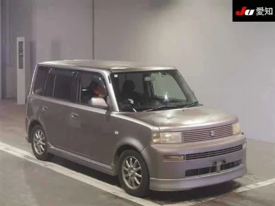 Toyota bB